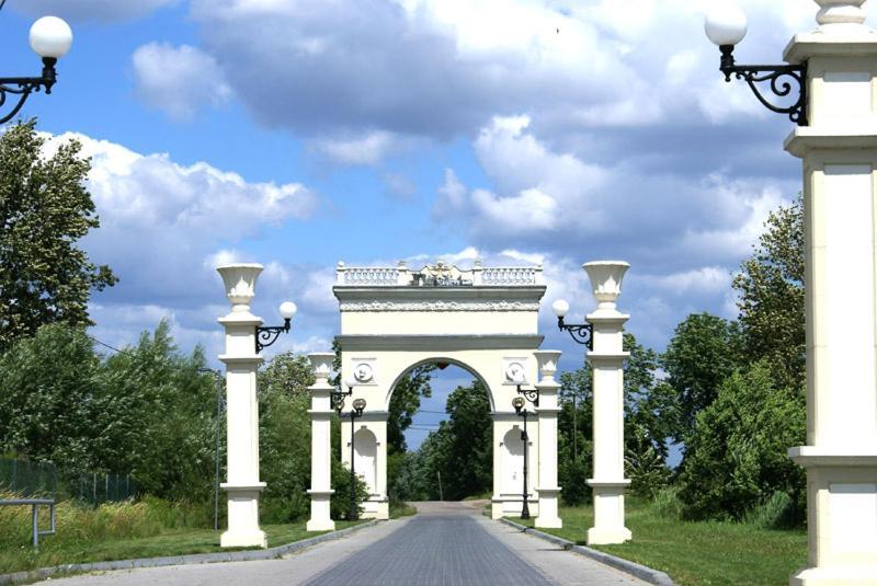 Hotel Venecia Palace Michalowice  Bagian luar foto