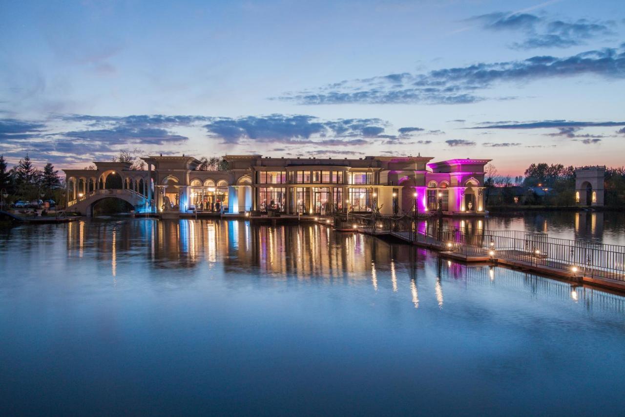 Hotel Venecia Palace Michalowice  Bagian luar foto