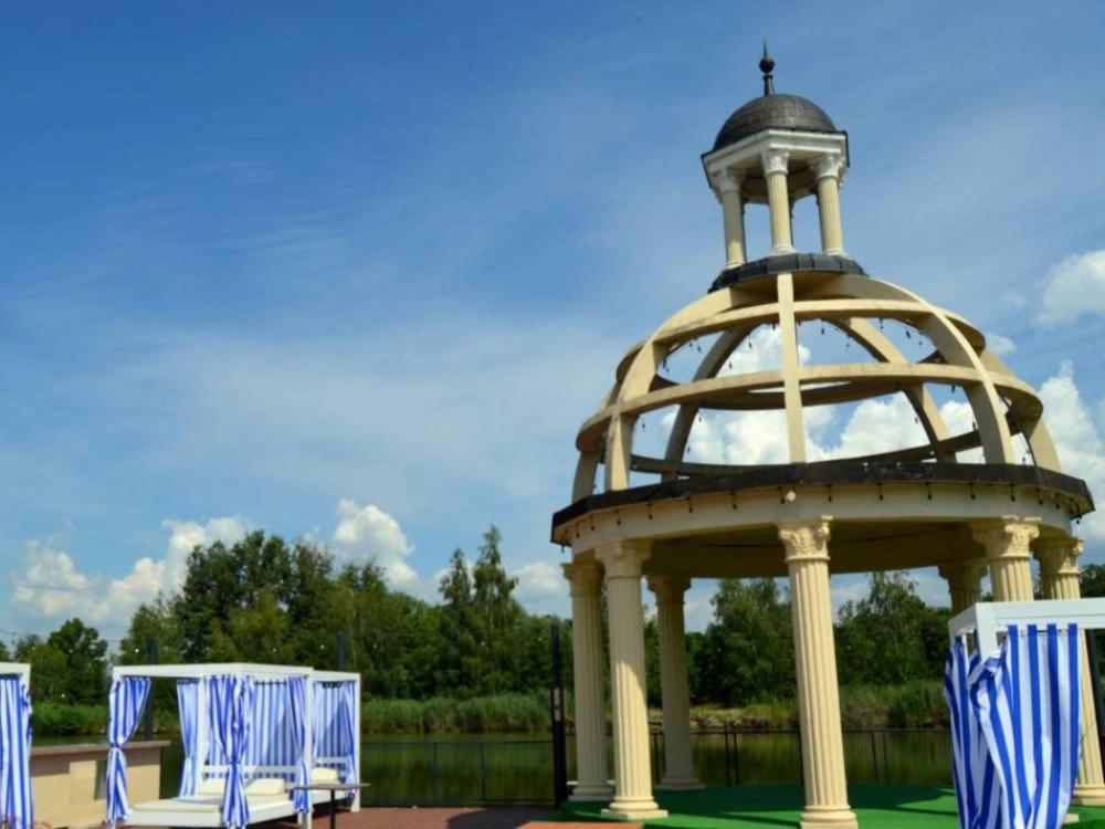 Hotel Venecia Palace Michalowice  Bagian luar foto