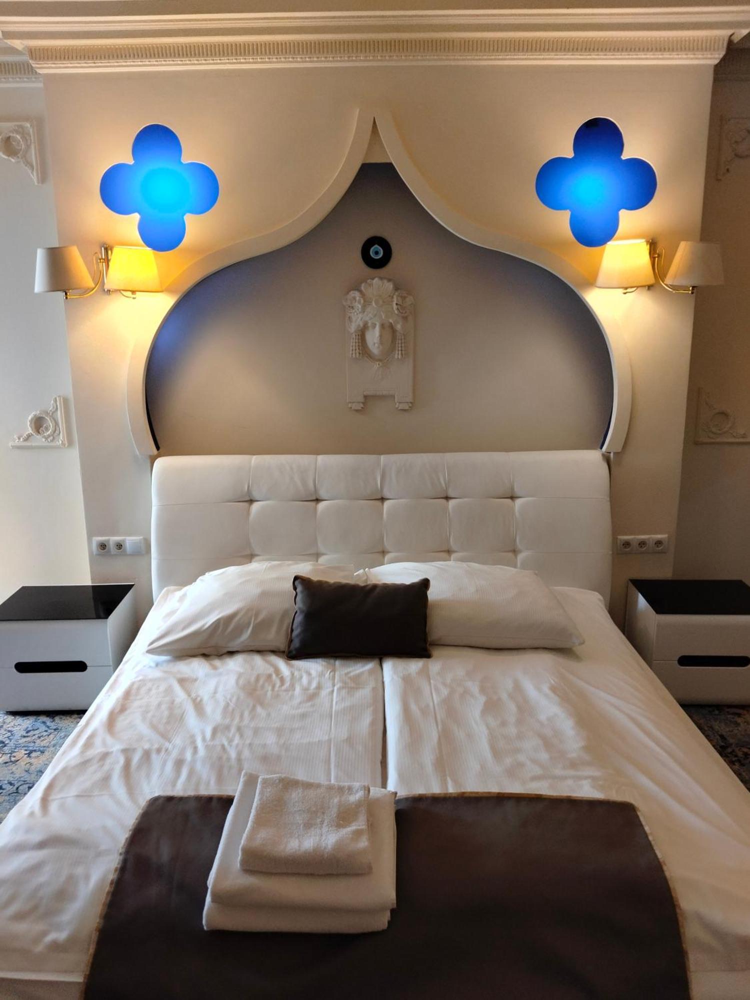 Hotel Venecia Palace Michalowice  Bagian luar foto